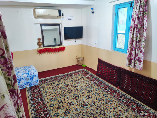 IMG_20260825_163040.jpg اقامتگاه بومگردی تلارخانه خمام کلبه ننه خونه