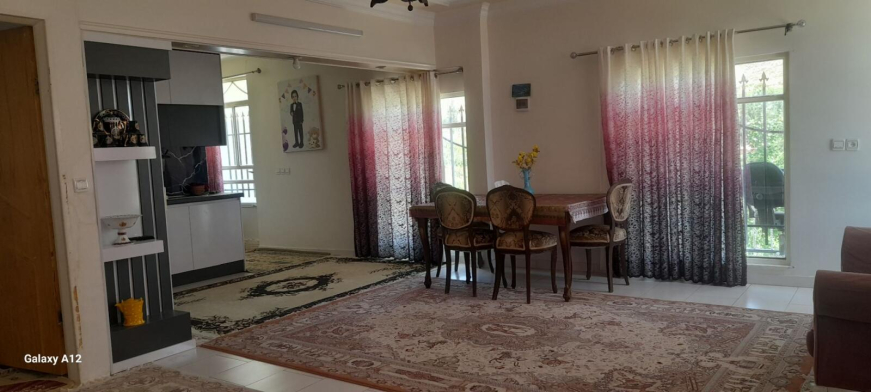 اتاق پذیرایی ویلای گودرزی