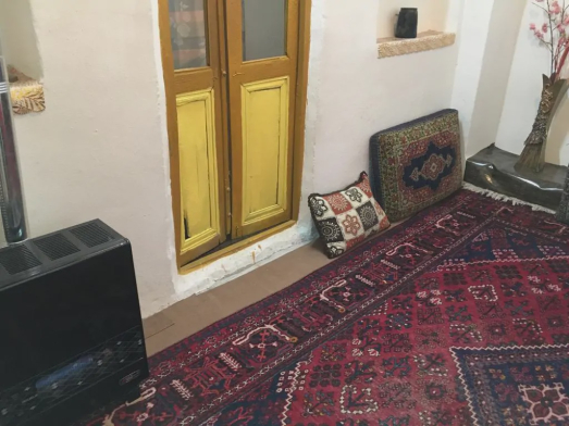 ویلایی مادربزرگ