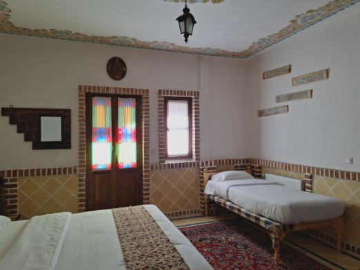 ویلا دیاوا (اتاق فرش 1) با صبحانه رایگان