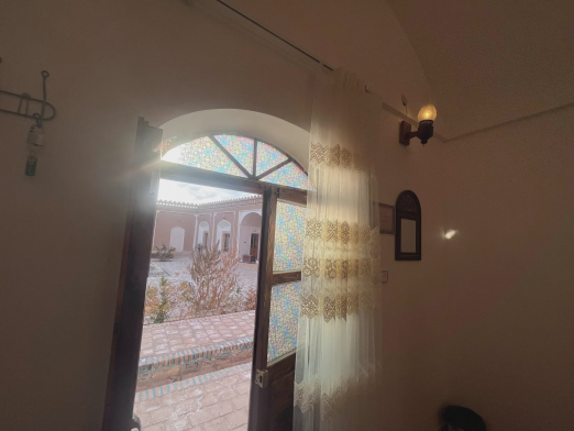 ویلا تاریخی سرای زنده دلان (ماه صنم)