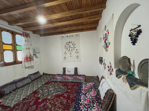 ویلا روزیه (اتاق سولا)