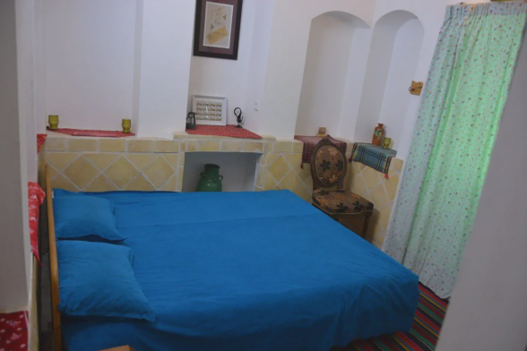 ویلا برزوک (اتاق شاتوت) با صبحانه رایگان