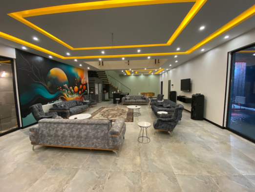 اتاق پذیرایی