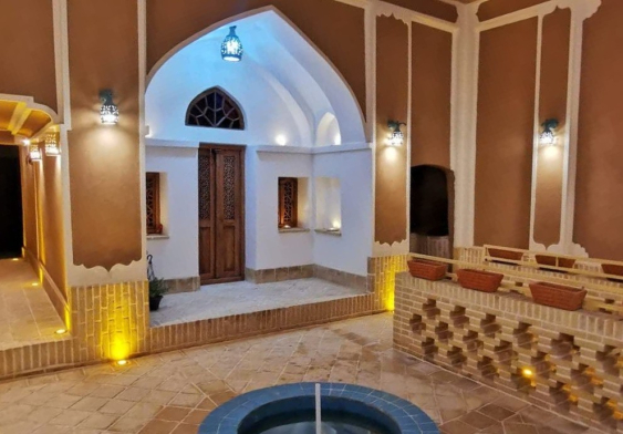 اقامتگاه بومگردی ماه و ماهی اردکان - اتاق دو نفره مستر آبی