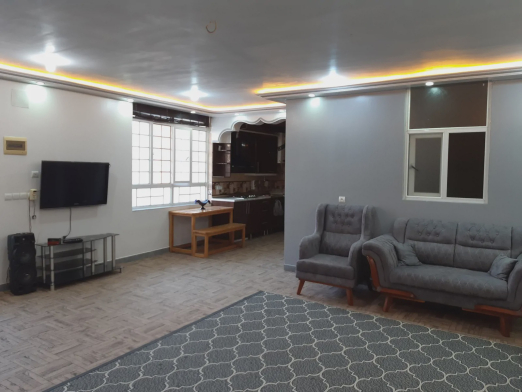 ویلا استخردار آبسرد شاتوت با فوتبال دستی