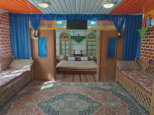 ویلا سنتی ال باغی (واحد 1)