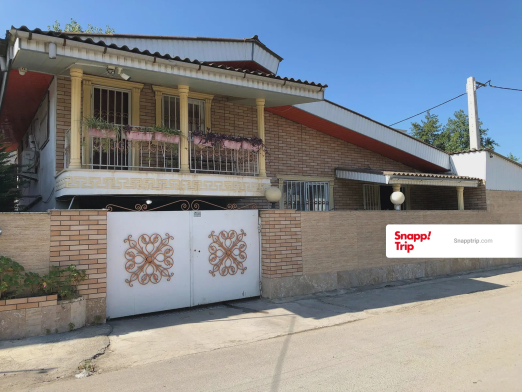 ویلا استخردار آبگرم برادران