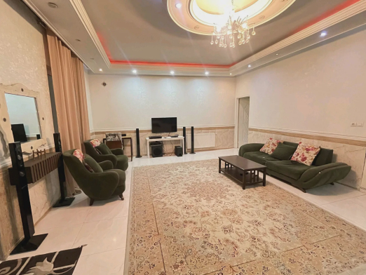 ویلا استخردار آبگرم شاهد شهر