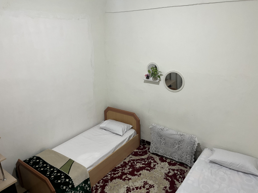 مهمانپذیر بهار یزد اتاق سه تخته اقتصادی