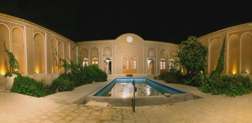 ویلا (مهربُد)