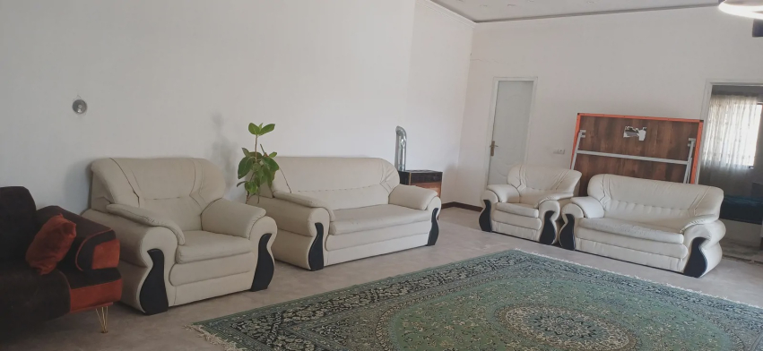 ویلا باغ رضا با فوتبال دستی