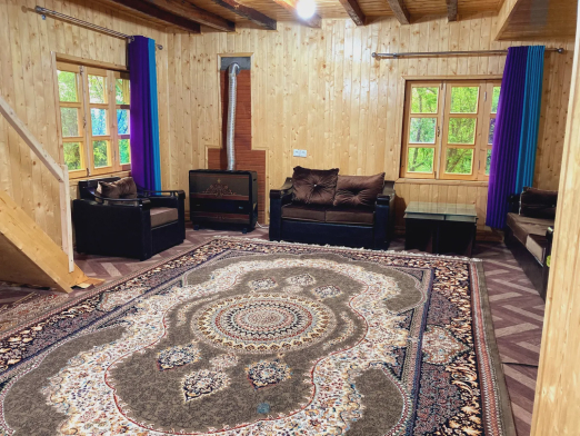 کلبه جنگلی ساره بانو