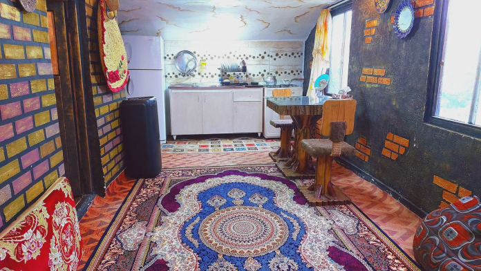 کلبه جنگلی مجنون