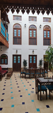20260212_160750.jpg اقامتگاه سنتی عمارت سرهنگ بوشهر اتاق شناشیر