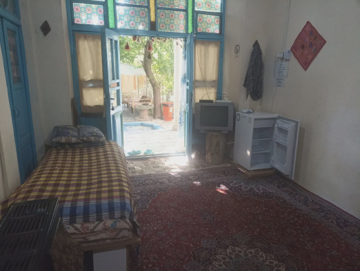 اتاق (2) دلنشین (سرای کربلایی فریدون)