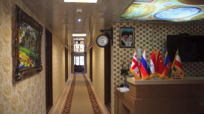 مهمانسرا حیات اردبیل پذیرش 1 مهمانسرا حیات اردبیل پذیرش 1