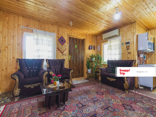 کلبه چوبی ابیشی