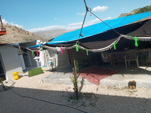 حیاط حیاط