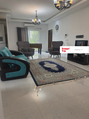 ویلا باغ استخردار آبگرم نانا با فوتبال دستی
