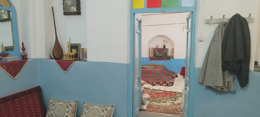 ویلا گُلک بانو (اتاق اطلس)