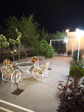 حیاط ویلای دوبلکس نوساز