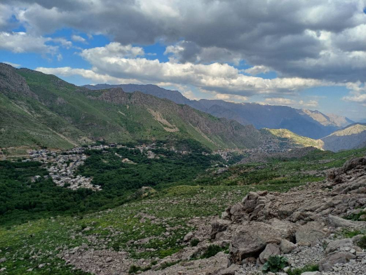 آپارتمان ژین اورامان تخت