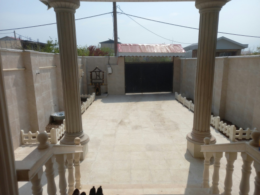 حیاط حیاط