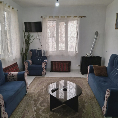 ویلا بشکافته سنگ (2)