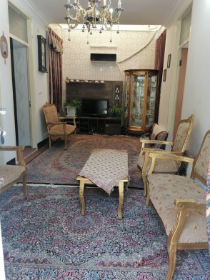 اتاق پذیرایی ویلایی دنج با دسترسی مطلوب در شهمیرزاد
