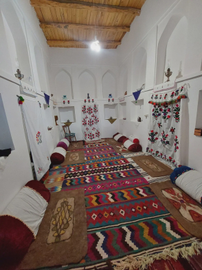 ویلا خاکویی (فرشته)