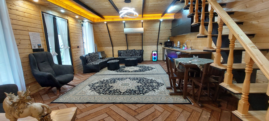 ۲۰۲۶۰۷۰۹_۱۶۰۸۳۴.jpg کلبه دریم لاهیجان