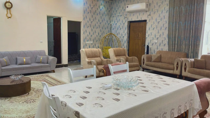 ویلا استخردار آبگرم نهال با فوتبال دستی