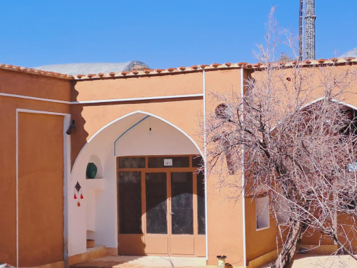 ویلا خانه مادری(اتاق نارگل)