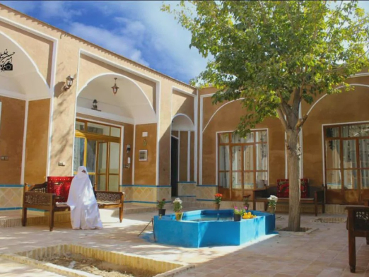 ویلا حافظ (اتاق شماره 2)