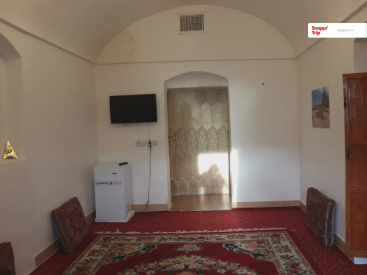 ویلا تاریخی سرای زنده دلان (ماه صنم)