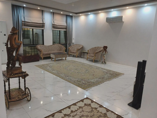 ویلا شاندیز با فوتبال دستی