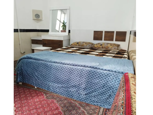 اتاقخواب تختخواب دار اقامتگاه دو خوابه مبله نزدیک به دریاچه و بازار