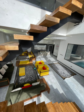 اتاق پذیرایی همکف