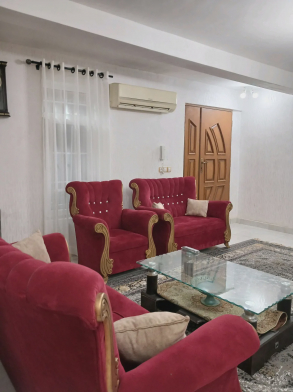 ویلا باغ گیلار