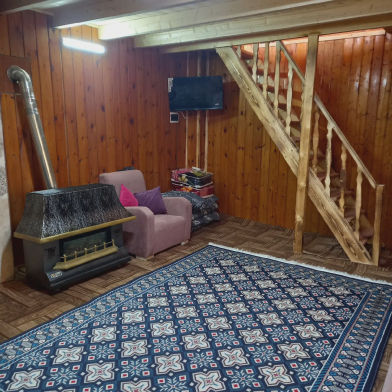 کلبه افرا (2)