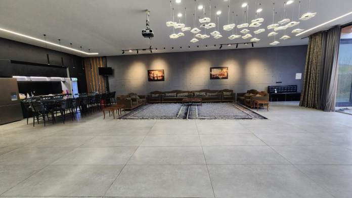 اتاق پذیرایی