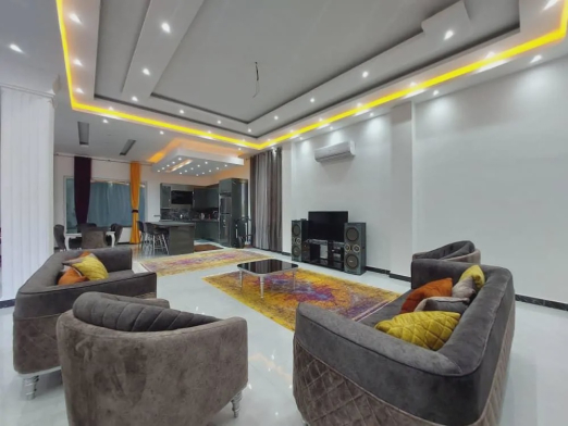 ویلا استخردار آبگرم عمارت الماس با جکوزی