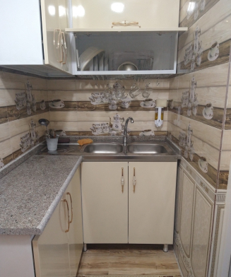 آشپزخانه ویلای دنج آسمان۲، نزدیک پارک جنگلی جوارم