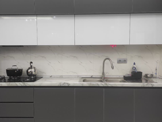 آشپزخانه طبقه همکف