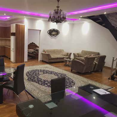 ویلا استخردار آبگرم باران