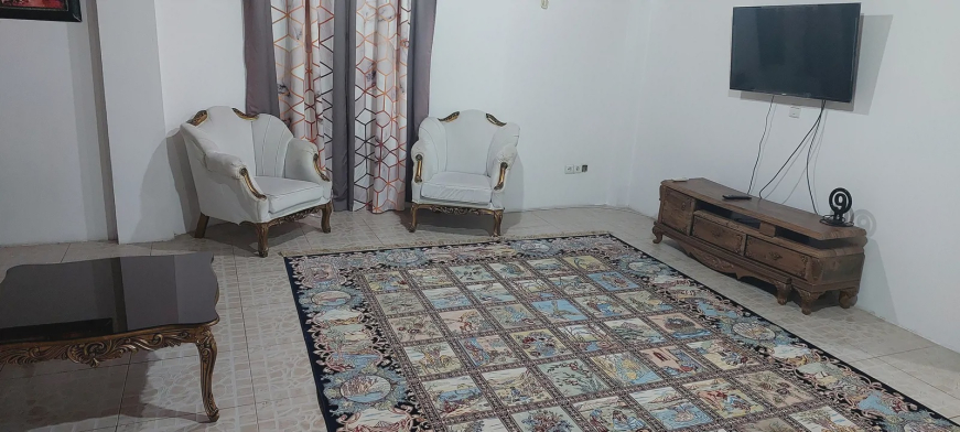 آپارتمان نارنج (۳)