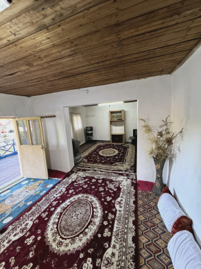 ویلا گل باران