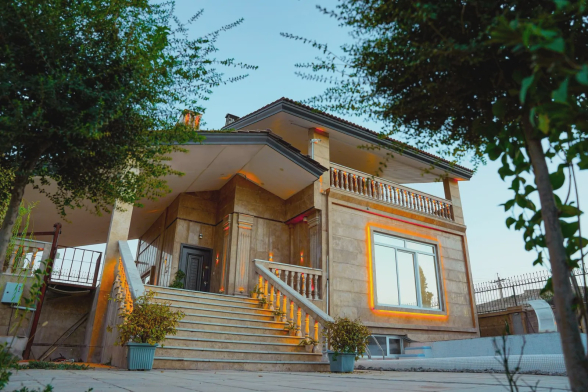 ویلا استخردار آبگرم پارادایز