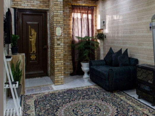اتاق پذیرایی ویلای نوساز ساحلی دارای دو خواب